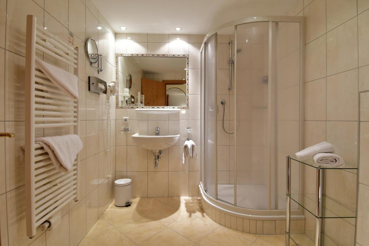 קאפל Hotel Hoellroah מראה חיצוני תמונה